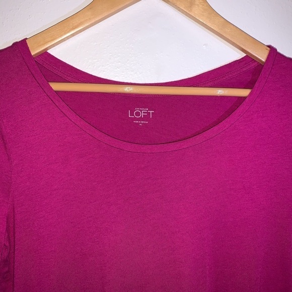 Ann Taylor LOFT Long Sleeved Top - Picture 4 of 6